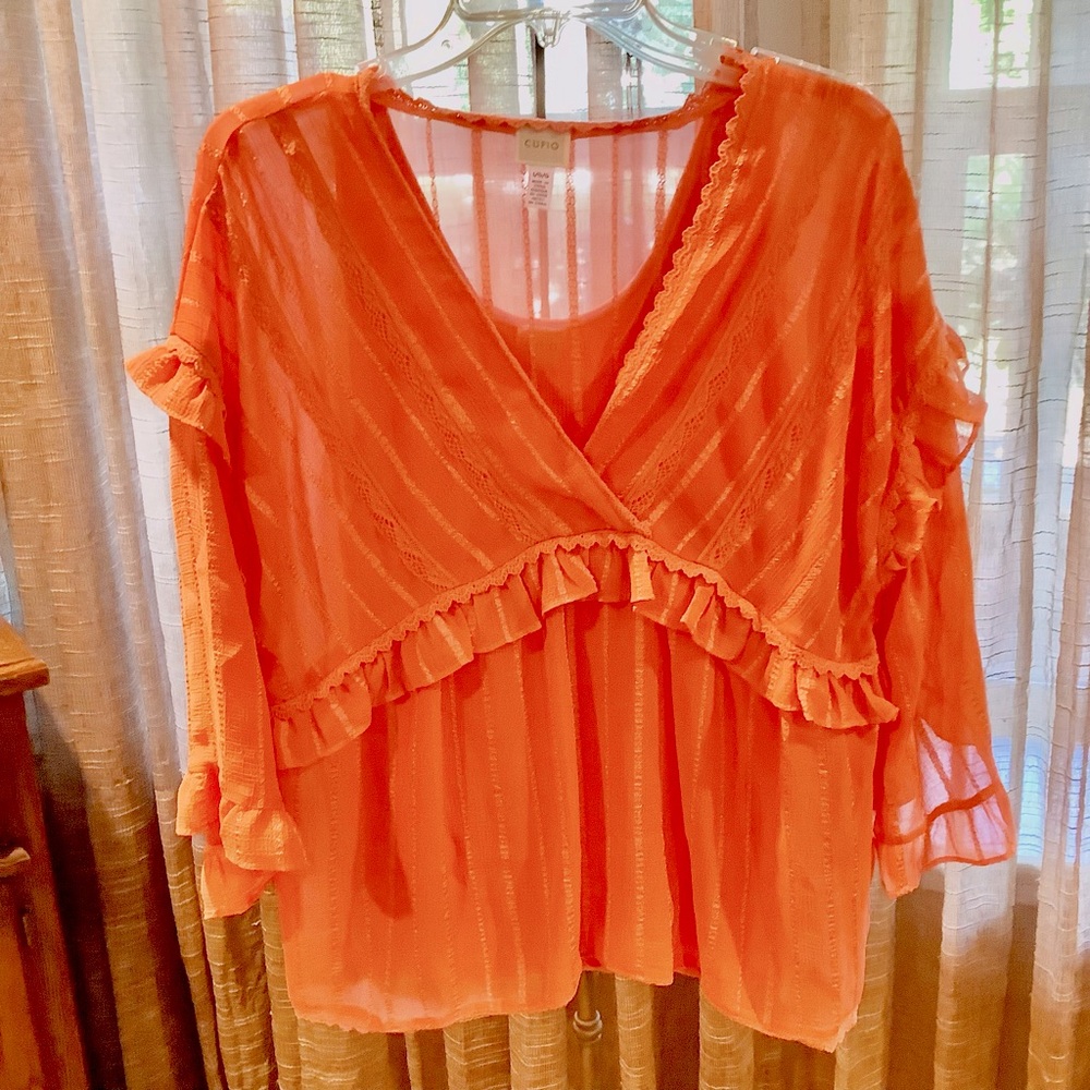 Cupid 2 piece Top set size large casual to dressy